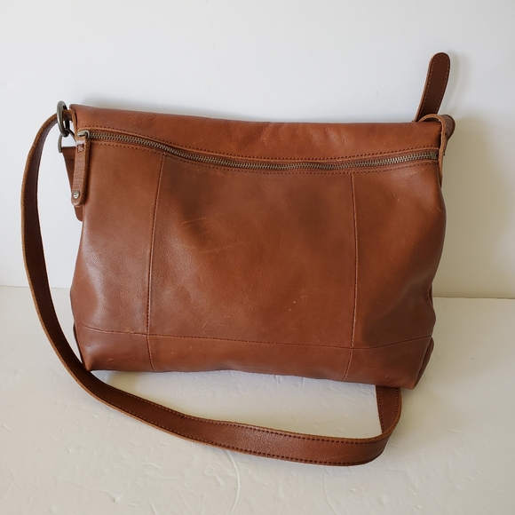 💥SOLD💥Lucky Brand Dempsey Leather Messenger Bag - Picture 2 of 15